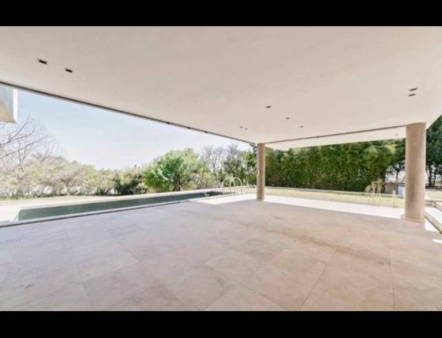 5 BEDROOM HOUSE FOR SALE IN HURLINGHAM